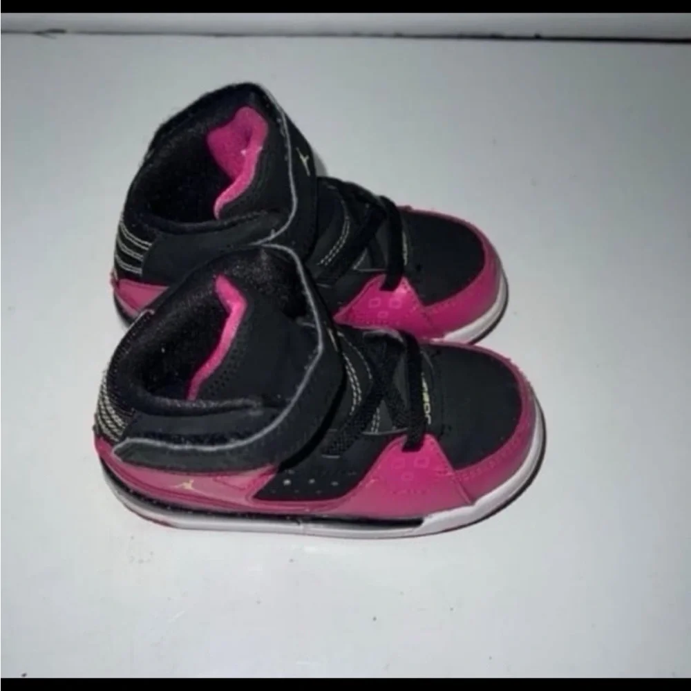 Nike toddler Girls Jordan SC-1 sneakers 7C